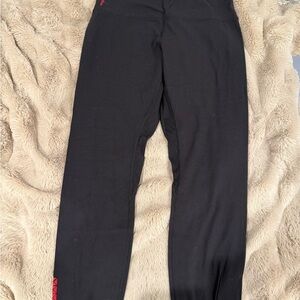 Lululemon black member leggings